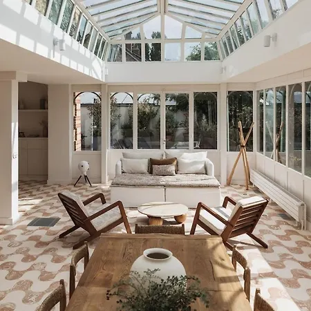 Master House With French Garden * Lagny